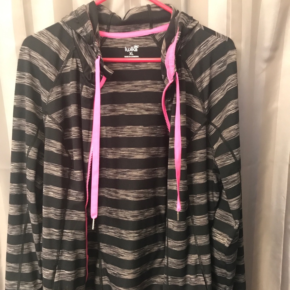 Long Sleeved Workout Zip Up